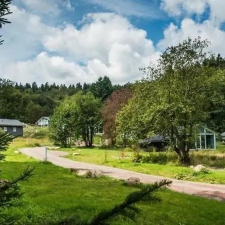 Ferienhaus In Mit Gemeinschaftlichem Pool, Garten Und Terrasse * Ruhla